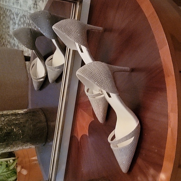 Zara Basic Collection Heels - Picture 3 of 7